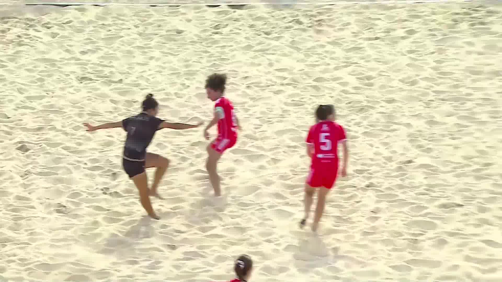 Quarterfinals ACD O Sótão (POR) vs Cadizfornia (ESP)
